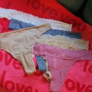 Elegant Panty Set - Multicolor